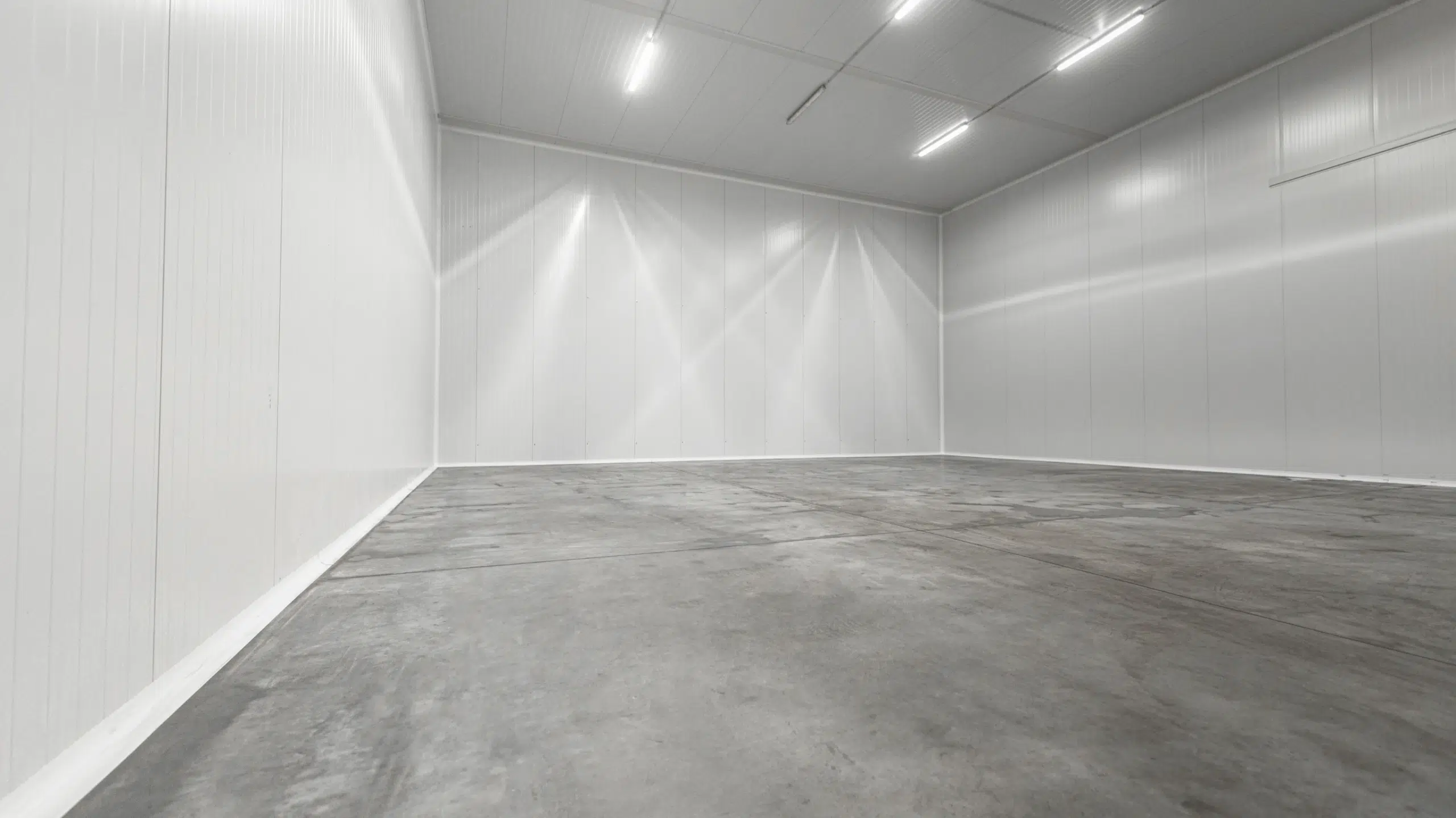 Image of a large empty factory cold room